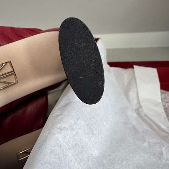 TAMARA MELLON Red Leather Women's Heels - Picture 9 of 12